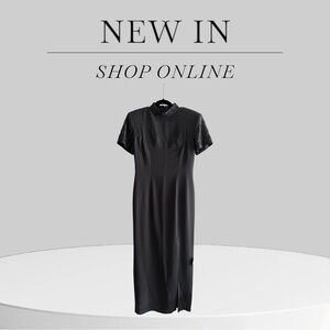 Elegant Black Women's Dress with beaded neck, sleeves.  Size 8  55 inches Top /B